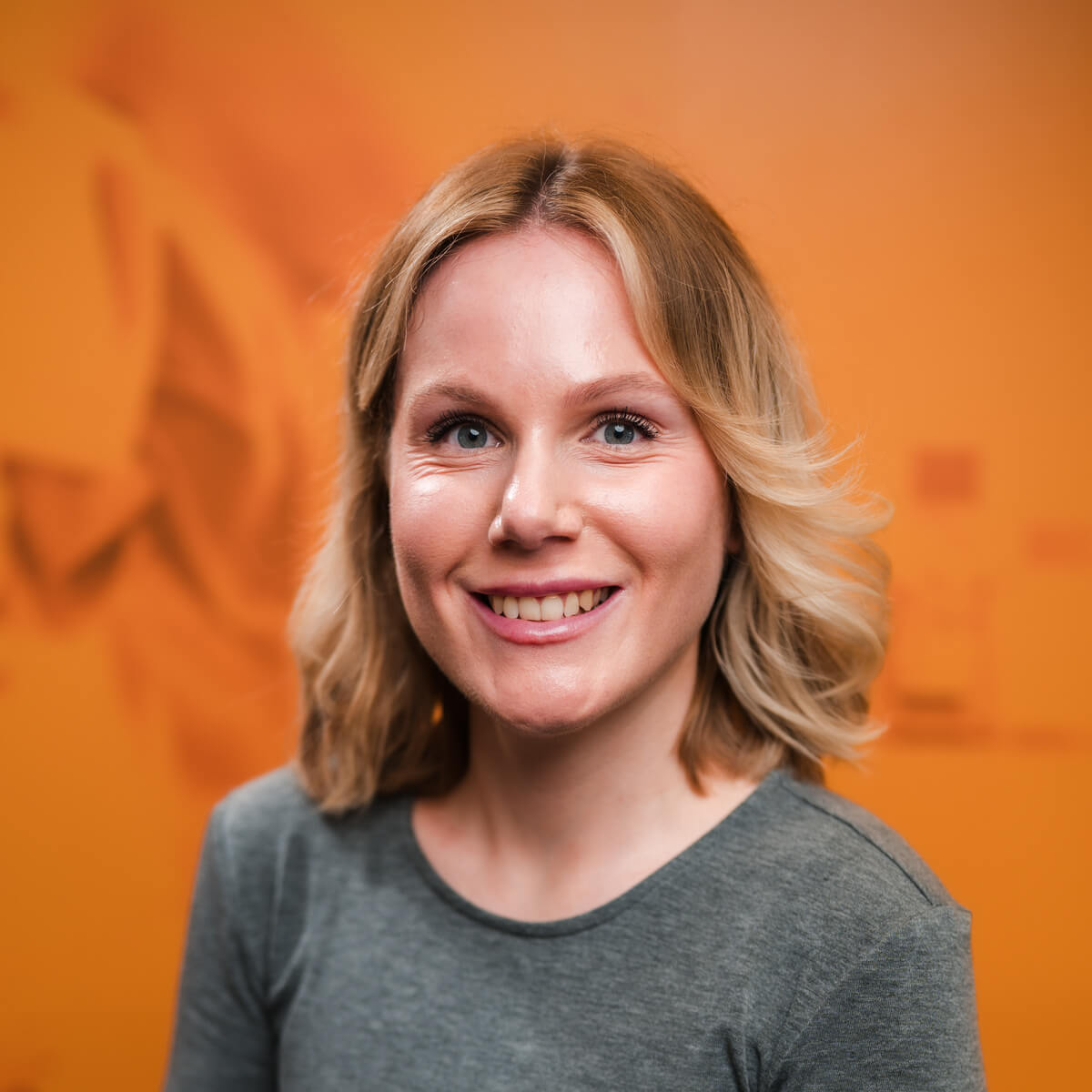 Emily Currey  profile image